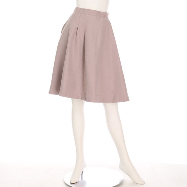 タックデザインピーチスキンフレアスカート
