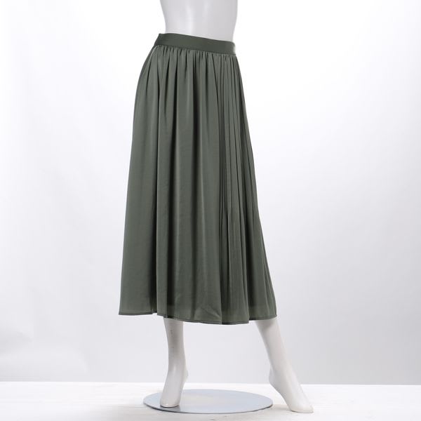 プリーツギャザー切り替えサテンスカート