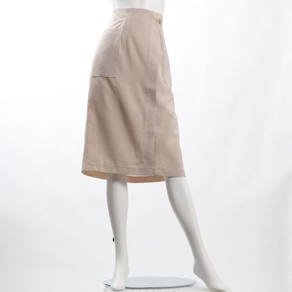 大きめポケットタイトスカート