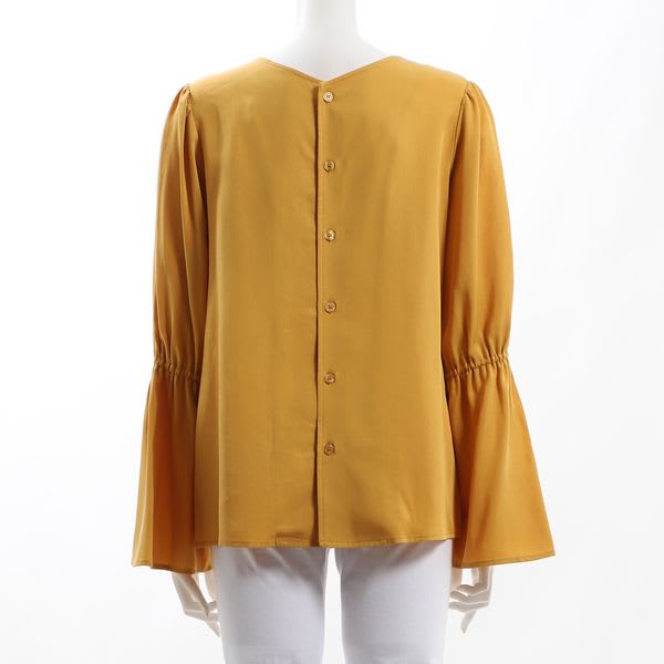 フレア袖ブラウス