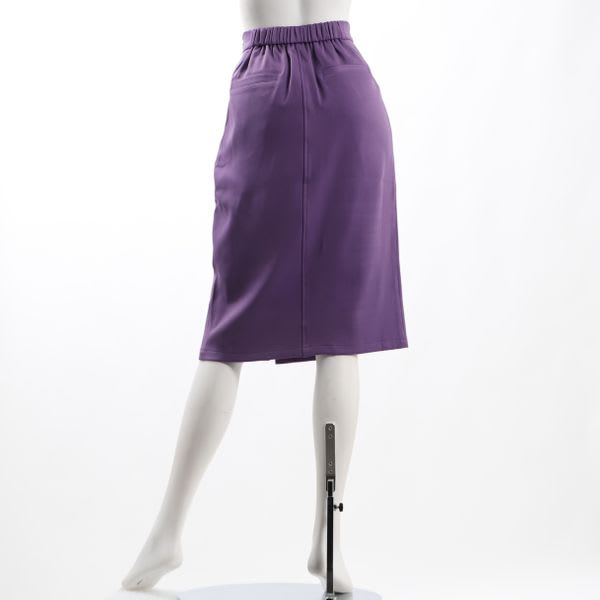 フロントボタンアクセントタイトスカート