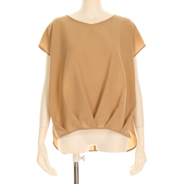 裾タックデザインブラウス