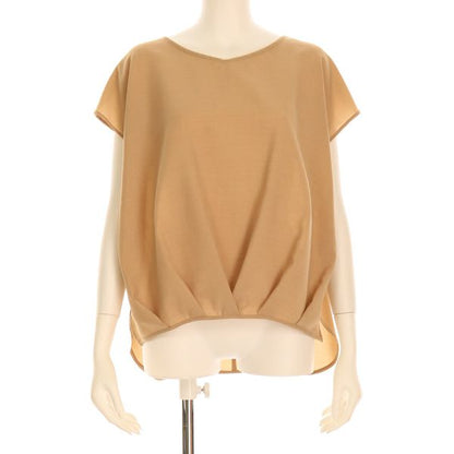 裾タックデザインブラウス