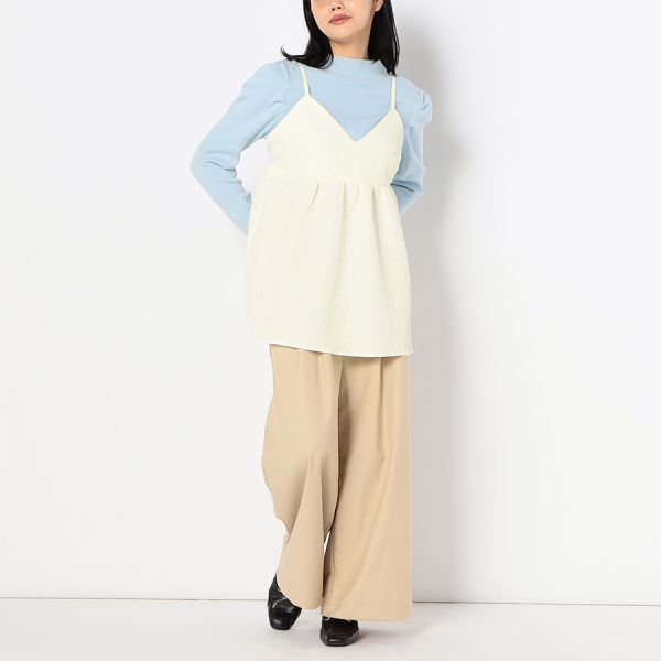 小花ふくれジャガードキャミブラウス