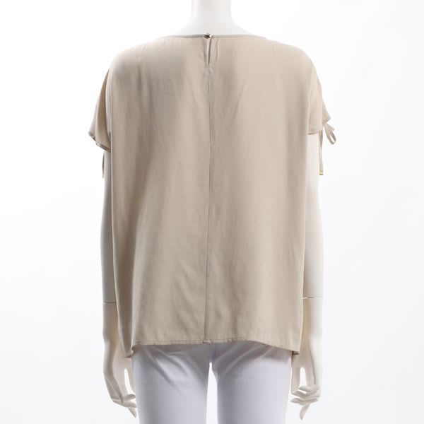 袖口リボンデザインブラウス