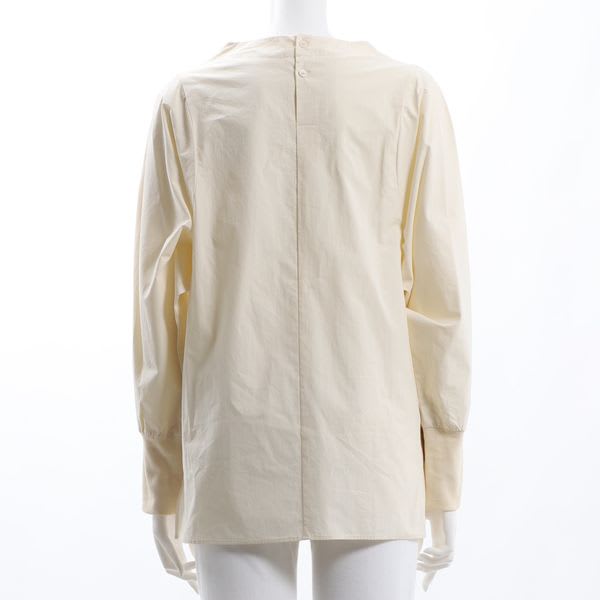 オフネックカットソー