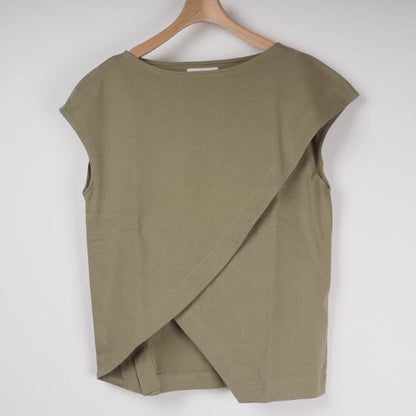 アシンメトリーデザインカットソー