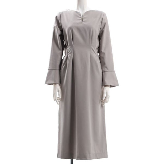 ウエストタックメタルパーツワンピース