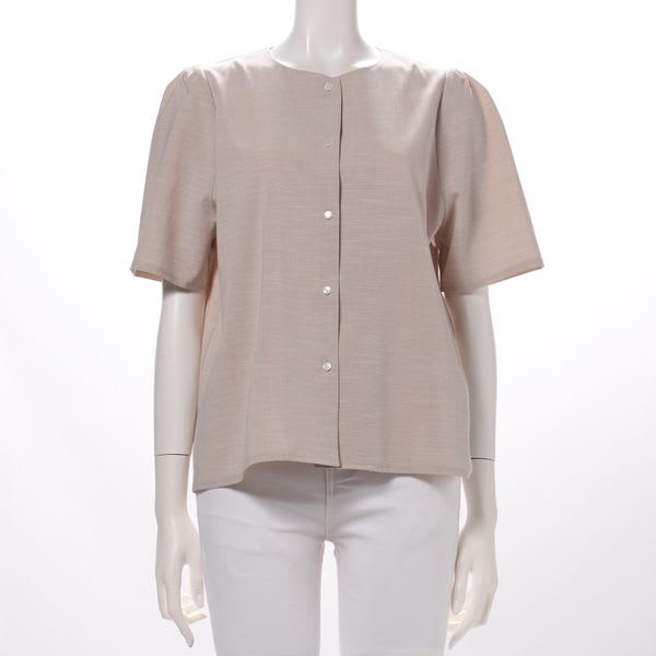 フロント釦クルーネックブラウス