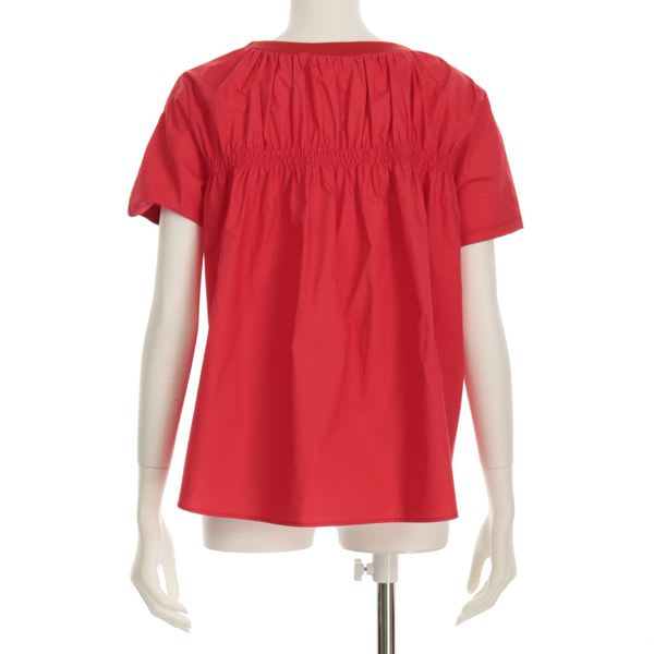 バックギャザーデザインVネックブラウス