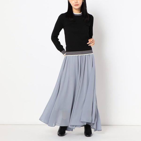 配色デザインクルーネックニット