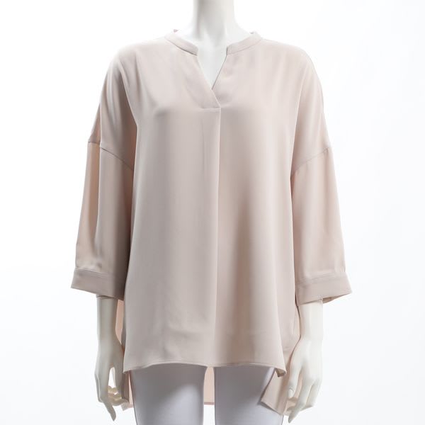 シンプルデザインスキッパーブラウス