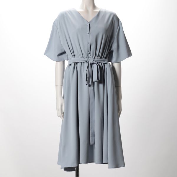 くるみボタンリボンベルト付きワンピース