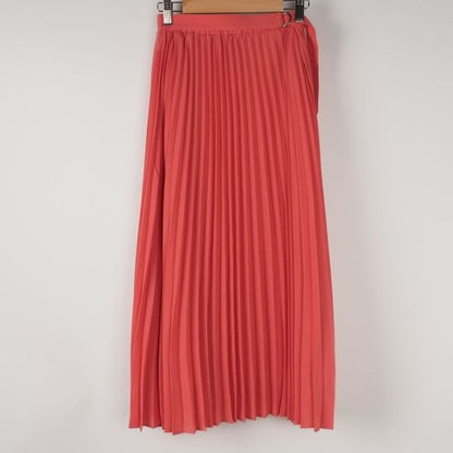 Dカンベルトプリーツスカート