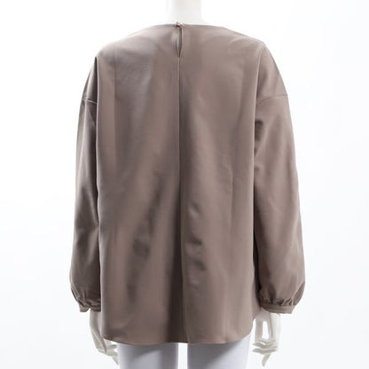 ドロップショルダーVネックブラウス