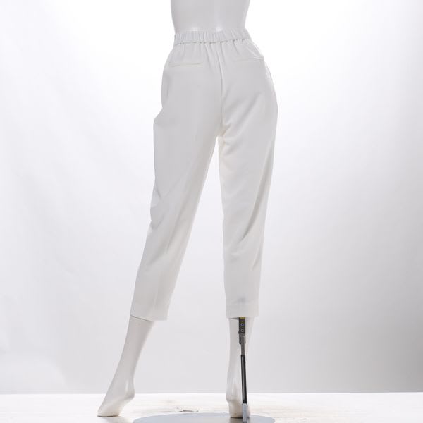 ウエストツータックテーパードパンツ