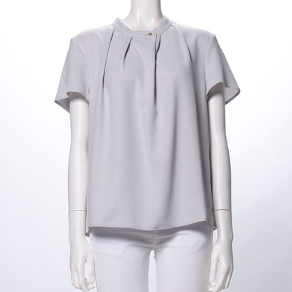 タックデザインブラウス