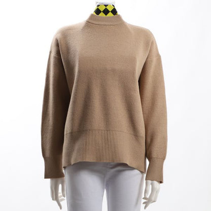 サイドスリットモックネックニット