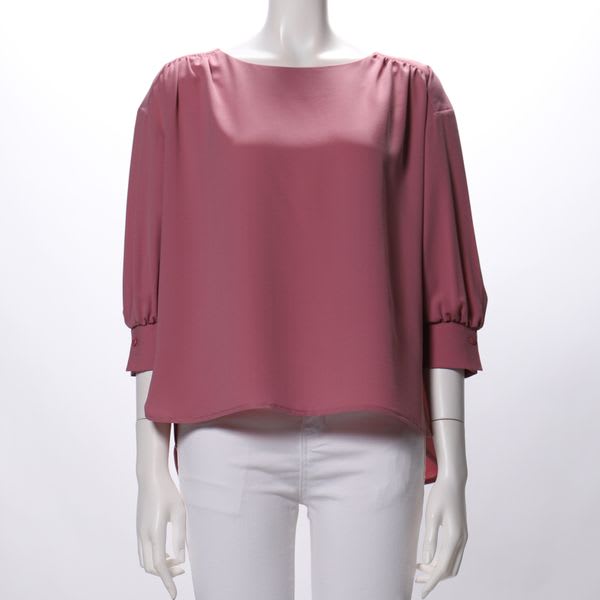 バックテールデザインブラウス