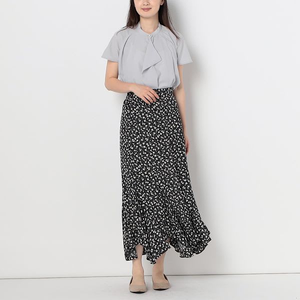 イレギュラーヘム小花柄マーメイドスカート