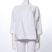 Vネックフロントボタンブラウス