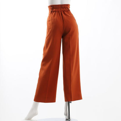 タック入りワイドパンツ