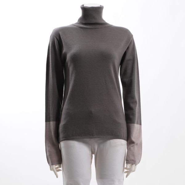 バイカラータートルネックニット