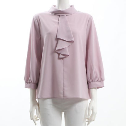 ボウタイ風ブラウス