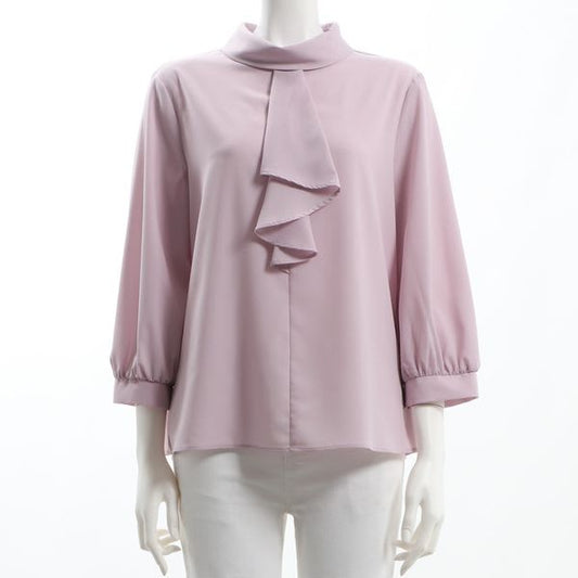 ボウタイ風ブラウス