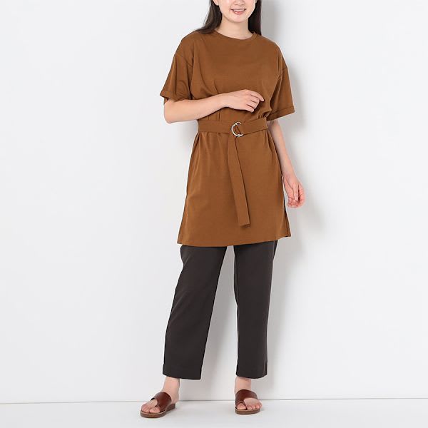 バックゴムテーパードパンツ