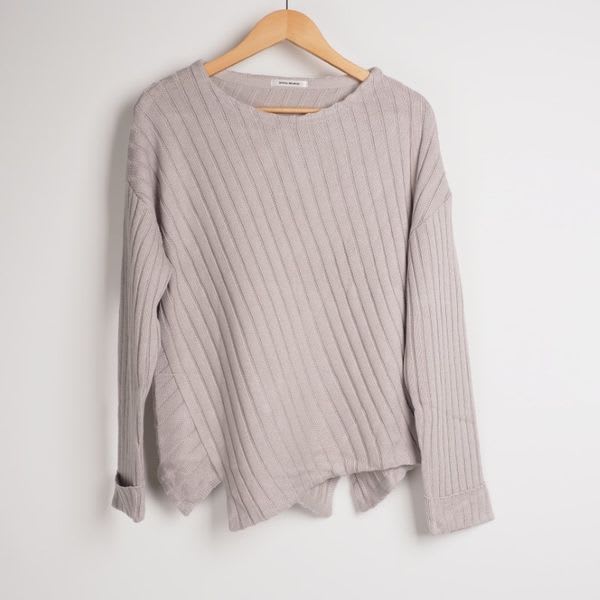 アシンメトリーリブトップス