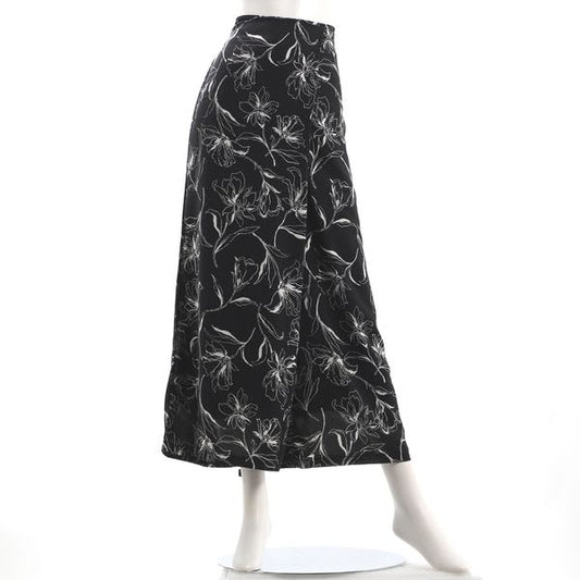 花柄ラップ風パンツ