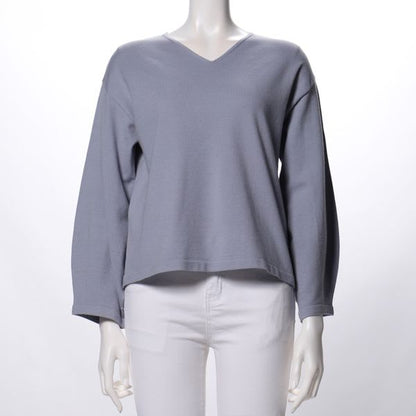 袖ボリュームVネックニット