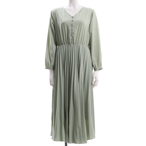 くるみボタンプリーツワンピース