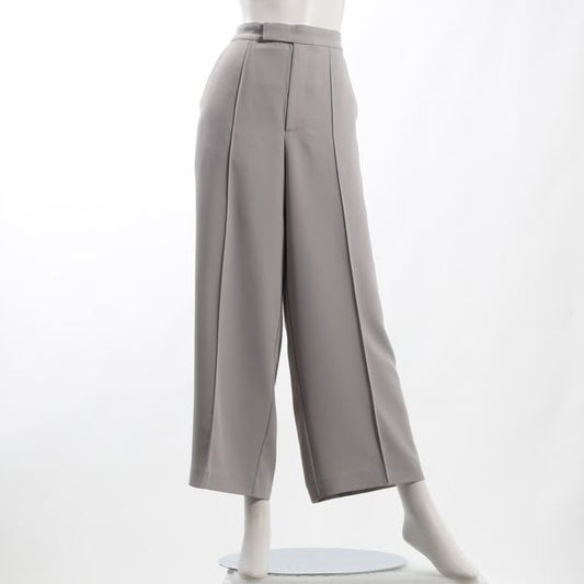 センターシーム入りワイドパンツ