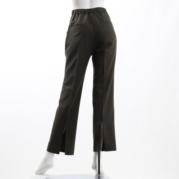 バックスリットテーパードパンツ