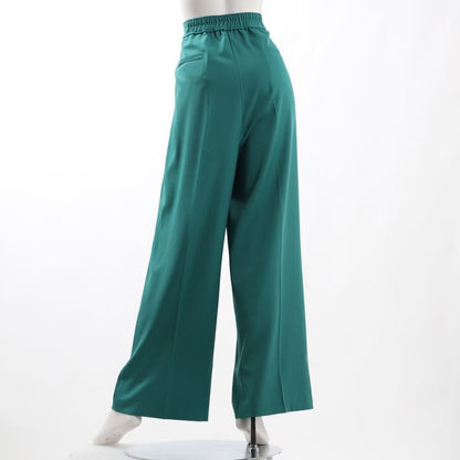 タック入りワイドパンツ