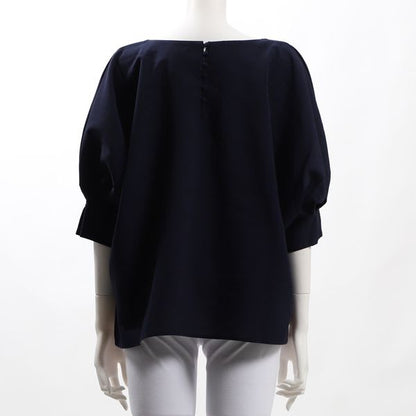 ふんわり袖くるみボタンブラウス