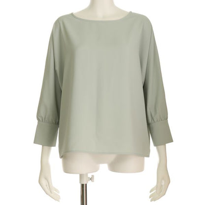 ドルマンスリーブブラウス