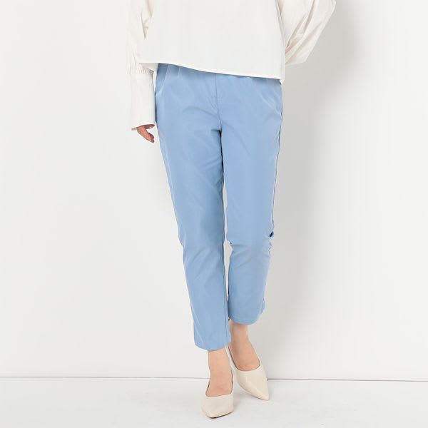 バックゴムタック入りテーパードパンツ