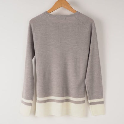 裾バイカラーラウンドネックニット