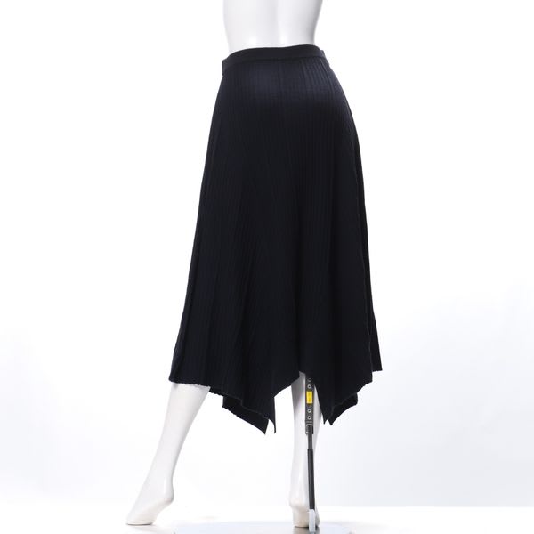 ランダム裾ニットフレアスカート