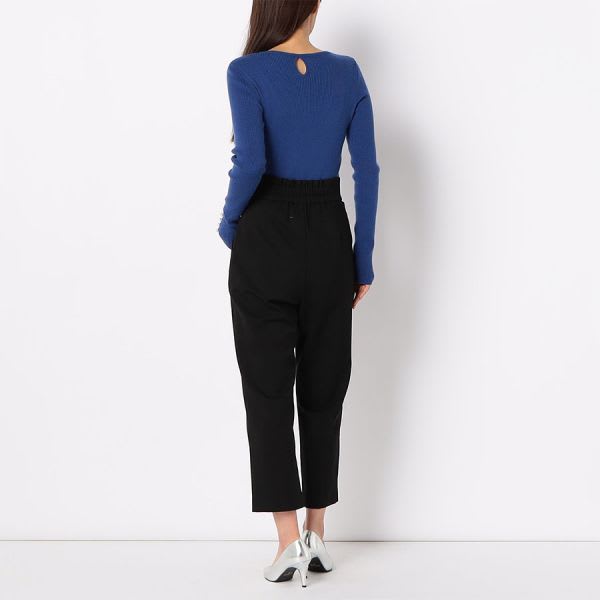 ハイウエストタックテーパードパンツ