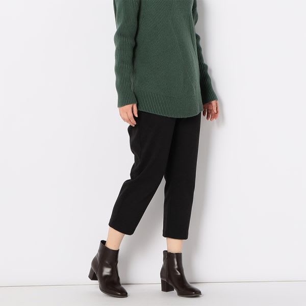ウエストボタンデザインテーパードパンツ
