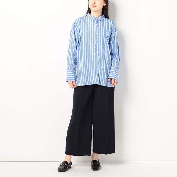 ストライプ柄シャツ