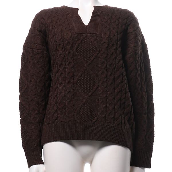 オープンフロントネックケーブル編みニット