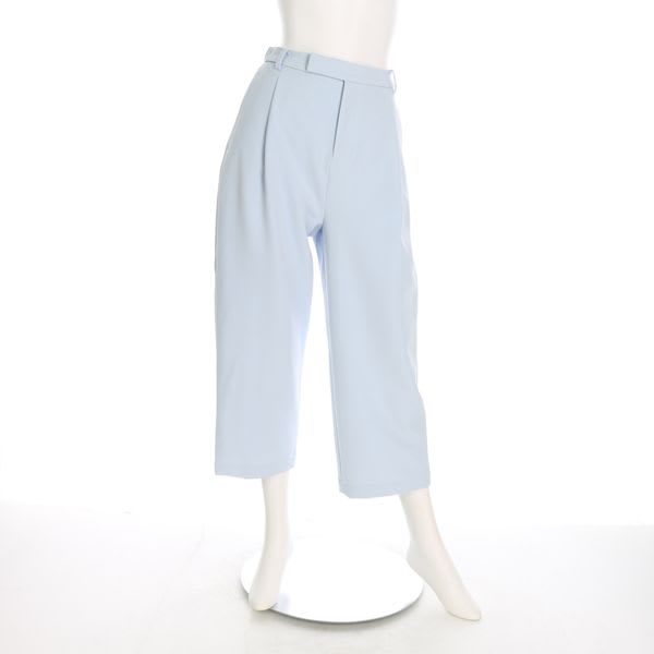シンプルタックパンツ