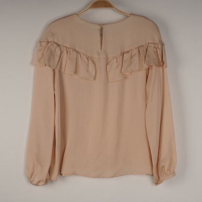 フリルブラウス