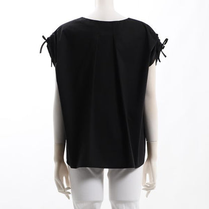 ドロストスリーブVネックブラウス