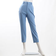 テーパードパンツ